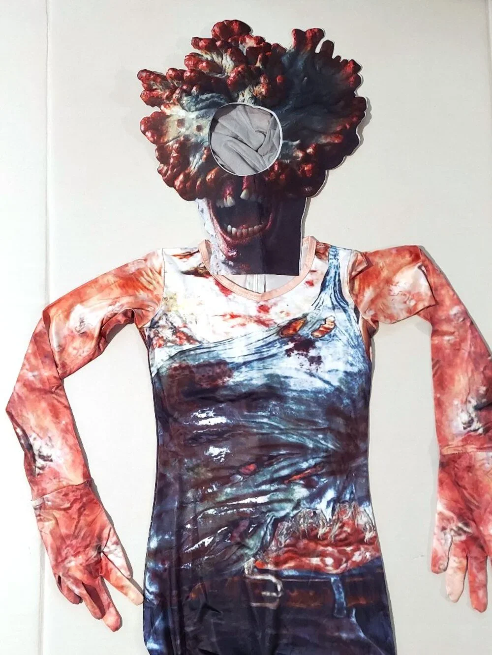 The last of us Clicker costume stretch suit and scary mask kids size S - M youth